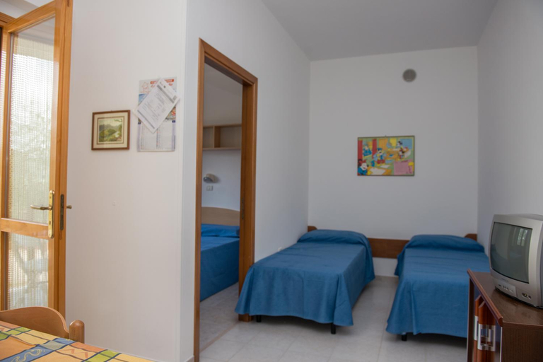 Shared lounge/TV area 4, Alba Del Gargano Home, Foggia