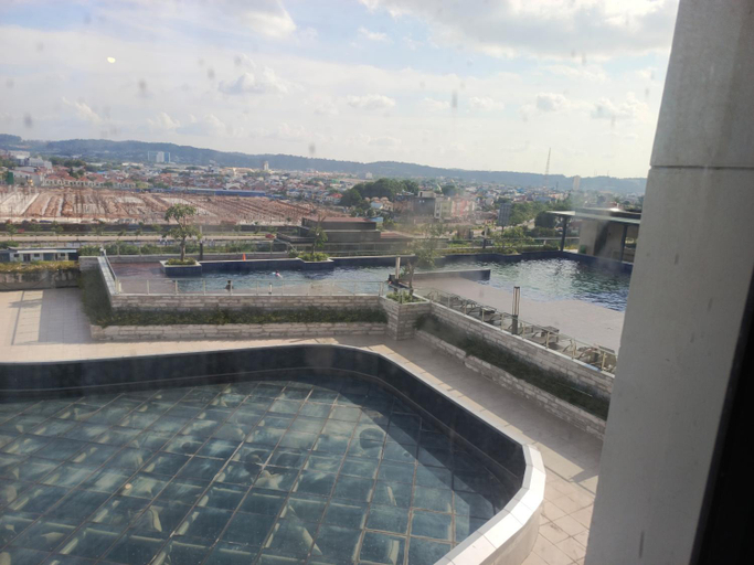 Sport & Beauty, Pollux High Rise Apartments at Batam Center with Netflix by MESA, Batam