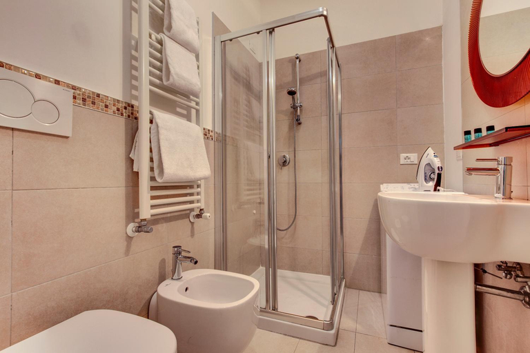 Bathroom 3, Charming Castello Apartments by Wonderful Italy, Venezia