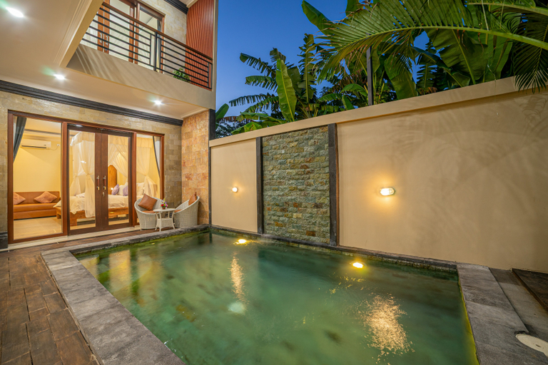 Rooms of Bulan Adi Villa By Reccoma