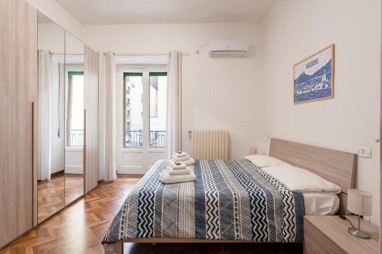 Others 3, B&B Feel Salerno, Salerno