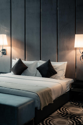 Bedroom 28