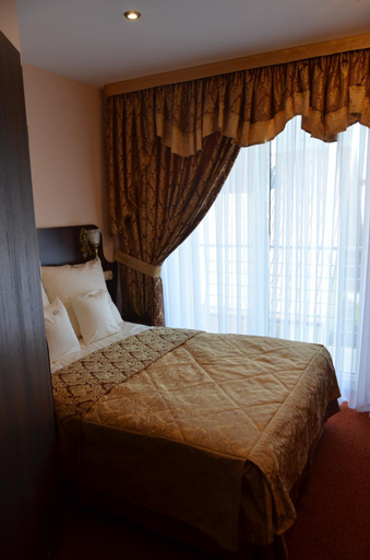 Others 4, Dormed Medical SPA, Busko
