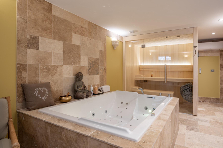 Others 2, Le Cellier & Spa, Isère