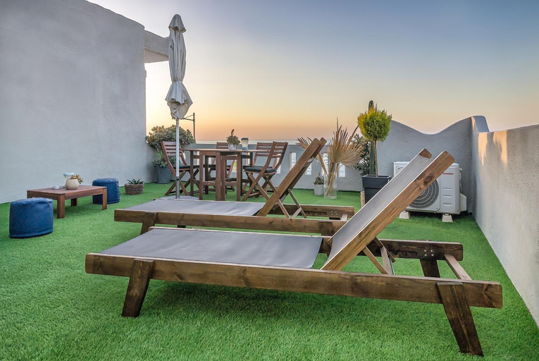 Others 3, Star Apartments, Crete