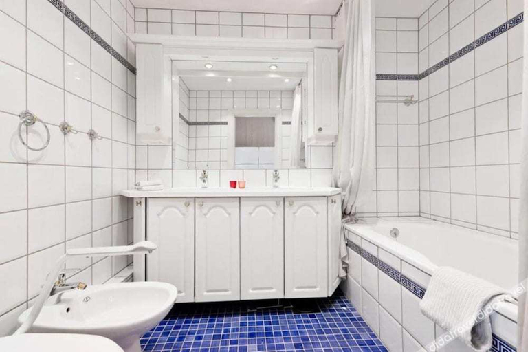 Bathroom, Villa Internationals, Oslo