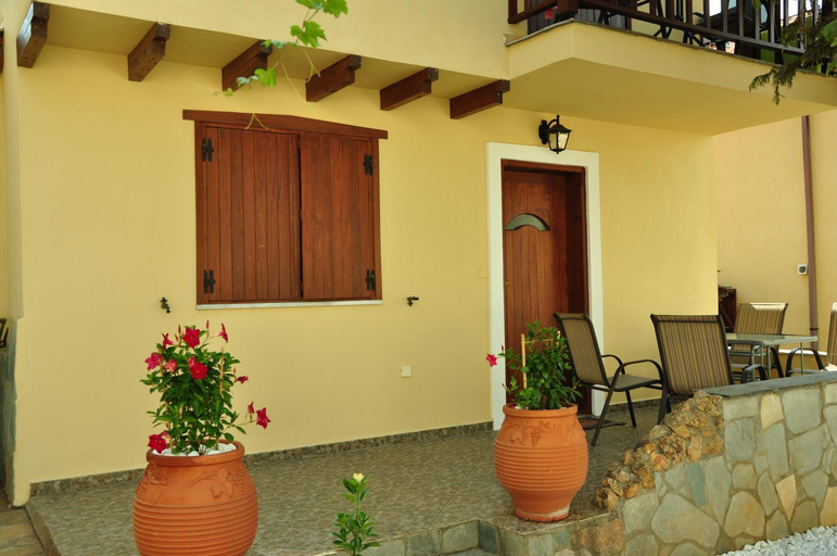 Exterior view 1, Mani Villas, East Macedonia and Thrace