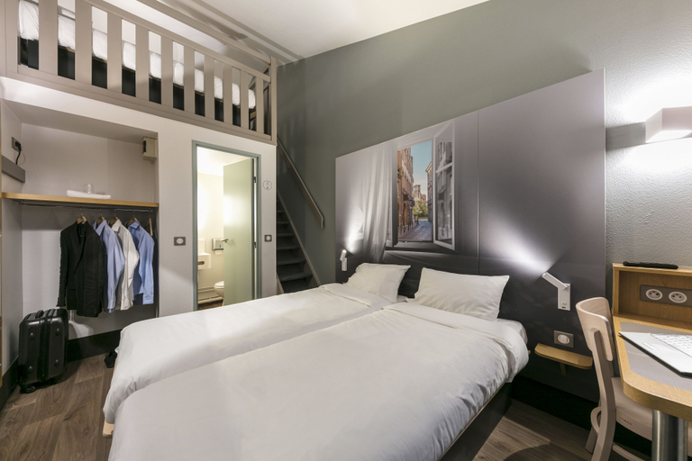Bedroom 3, B&B HOTEL Toulouse Cité de l'Espace Mouchotte, Haute-Garonne