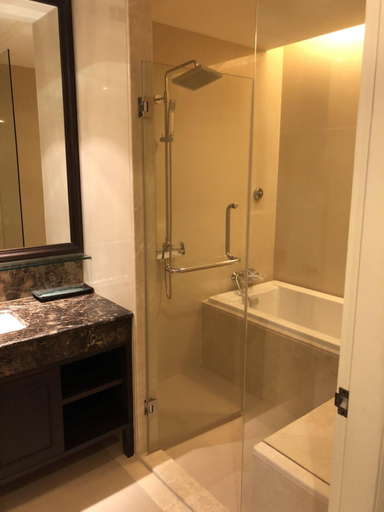 Bathroom 4, The Rose Residence Bangkok, Bang Rak