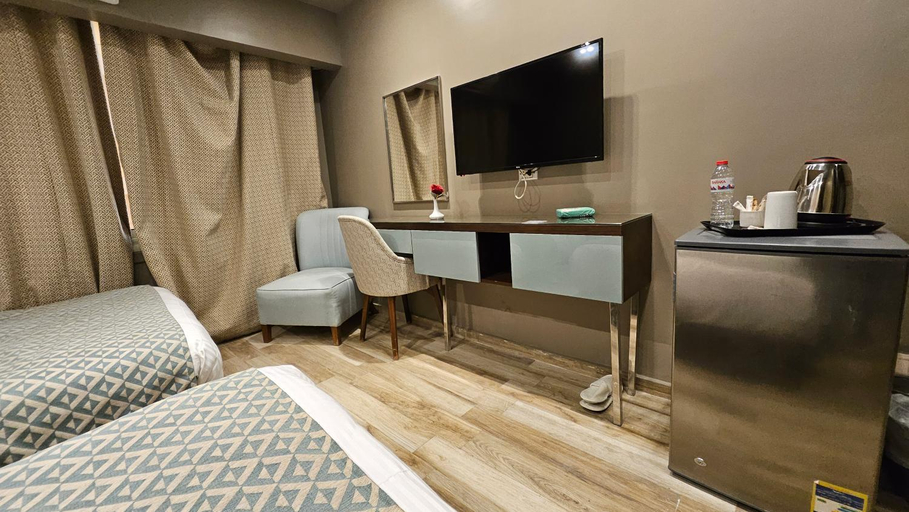 Bedroom 2, Grand Bayan Hotel & Apt at Nile Plaza, Qasr an-Nil