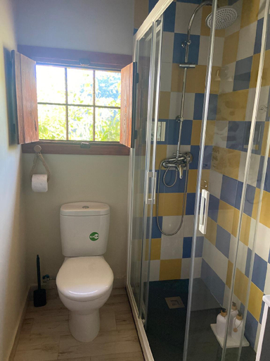 Bathroom 3, La casa de Cadia I, Toledo