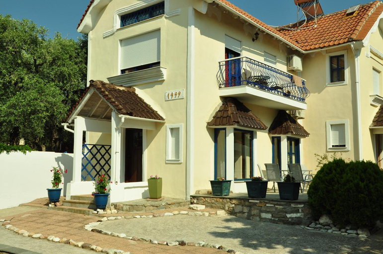 Exterior view 4, Mani Villas, East Macedonia and Thrace