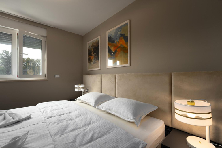 5, Larum Apartmens, Vrsar