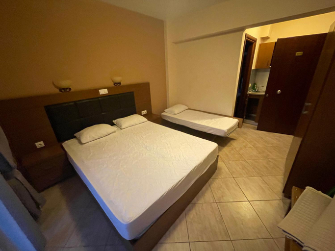 Bedroom 4, Stefania Studios 2, East Macedonia and Thrace