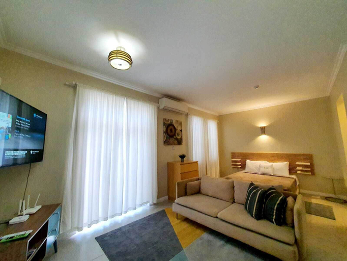 Bedroom 2, CTBH at EI8HT Super Studios