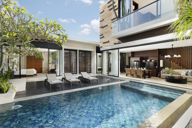 Swimming Pool 10