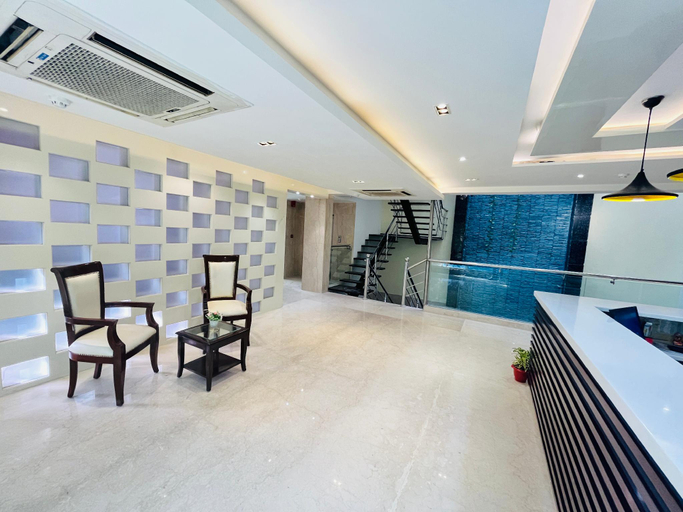 Public Area 3, Hotel Aura IP Grand Karkardooma Metro, Delhi