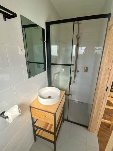 Bathroom 4, Hôtel Escale, Analamanga