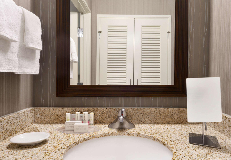 Bathroom 3, Courtyard by Marriott Akron Fairlawn, Summit