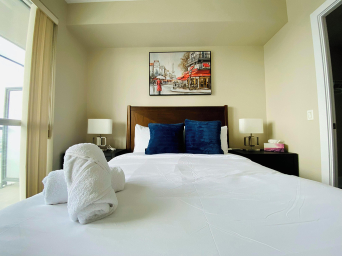 Bedroom 3, The Frontline Retreat - DT Toronto, Toronto