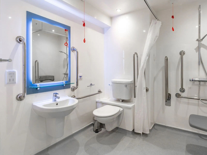 Bathroom 3, Student Only The Gate, Sheffield