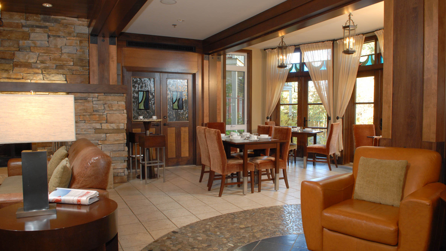 Food & Drinks 5, Ermitage du Lac, Les Laurentides