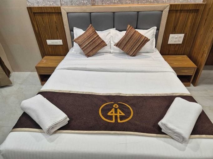 Bedroom 4, Galaxy Stays BKC, Mumbai Suburban
