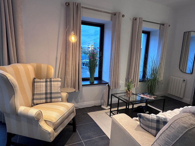 Bedroom 2, The Jewel Lodge and Spa