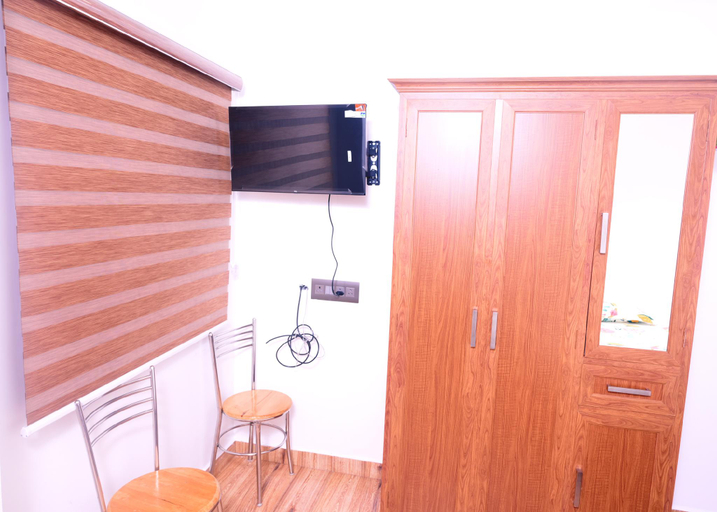 Others 5, Chittinappilly Cottage, Ernakulam