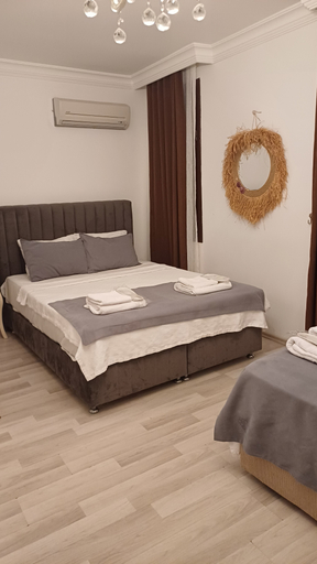 Others, Cunda Palace Otel, Ayvalık