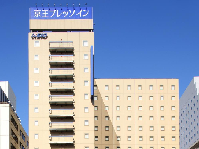 Exterior 1
