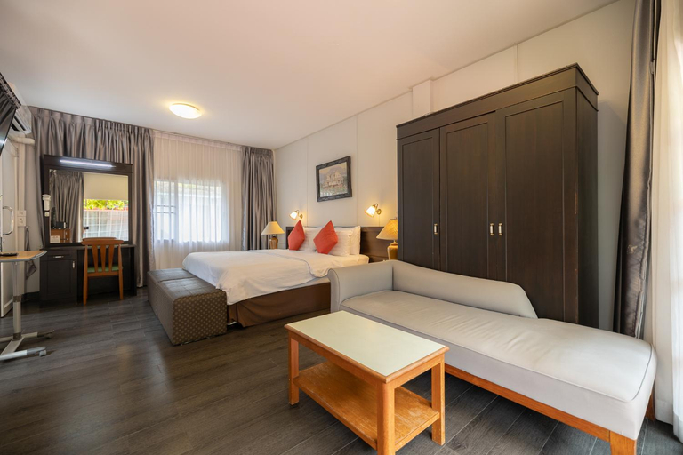 Bedroom 12