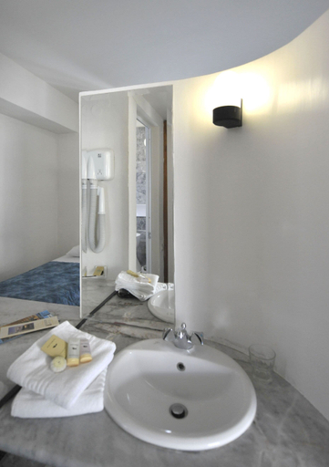 Bathroom 5, Rodon Hotel, Crete