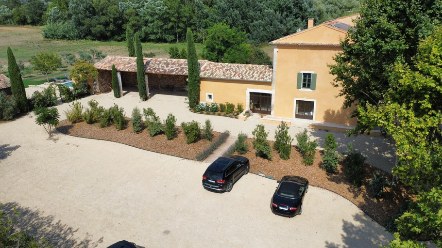 Others 5, Bastide des 7 Sœurs, Vaucluse
