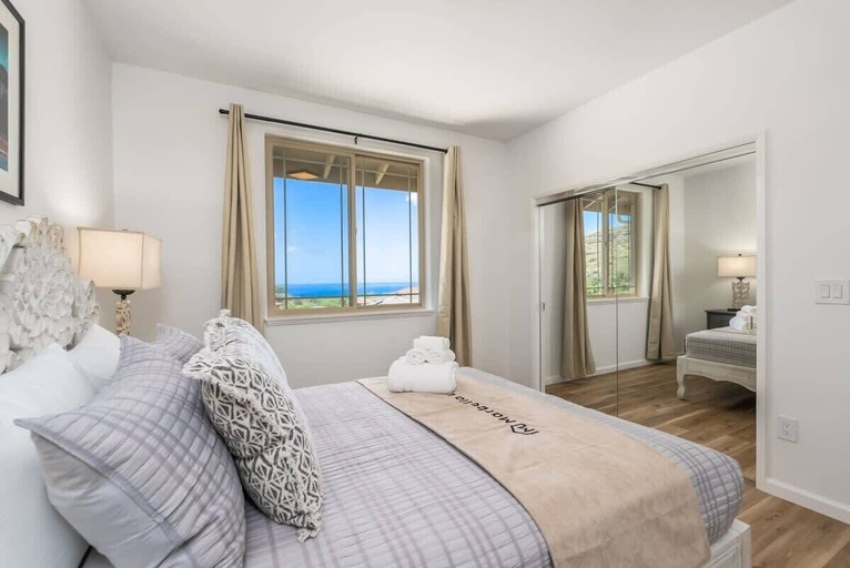 Bedroom 3, @ Marbella Lane - Stylish House + Impressive Views, Honolulu