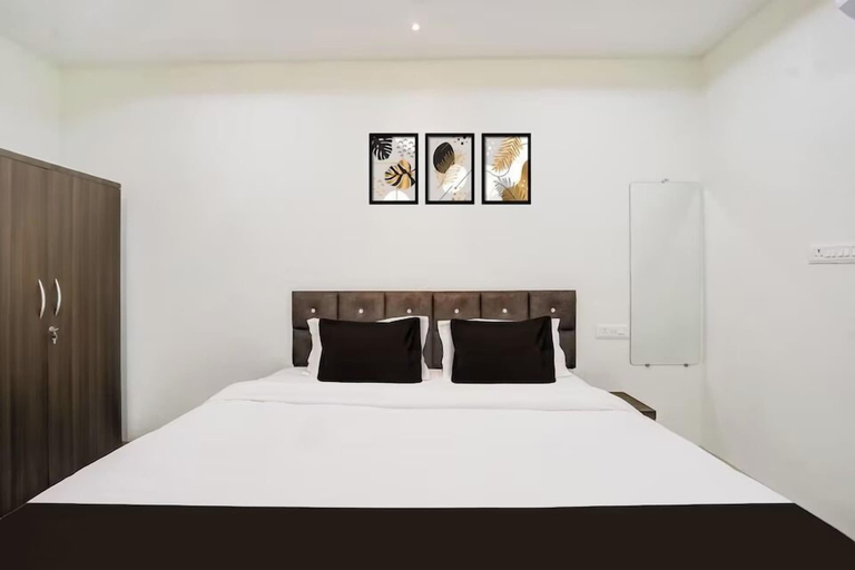 Bedroom 3, Wishotel Inn, Indore