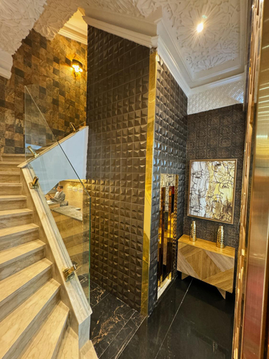 Others 4, Hotel Arabesque, Rabat