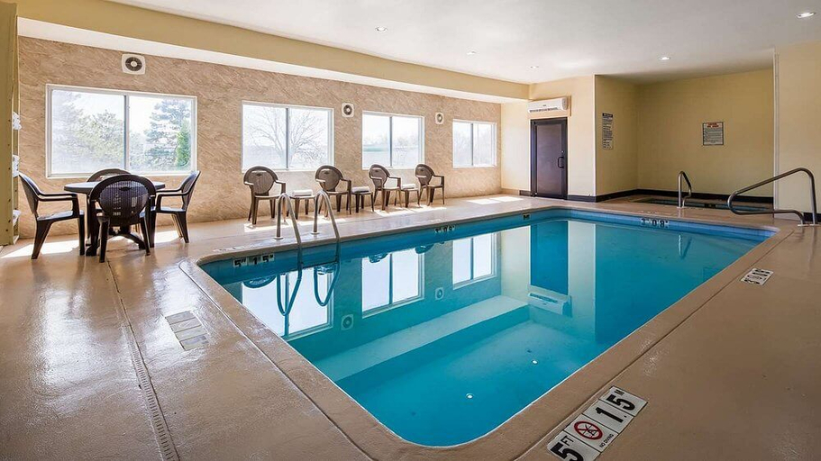 Sport & Beauty 5, Stay Sure Inn, Kansas City