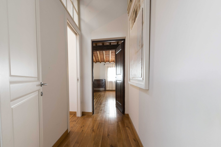 Others 4, Loft al Conventino by MMega, Florence