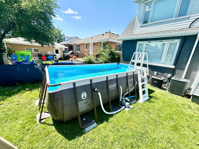 Sport & Beauty, Hamilton Chic Retreat - Comfy Beds - Garden - Pool, Hamilton