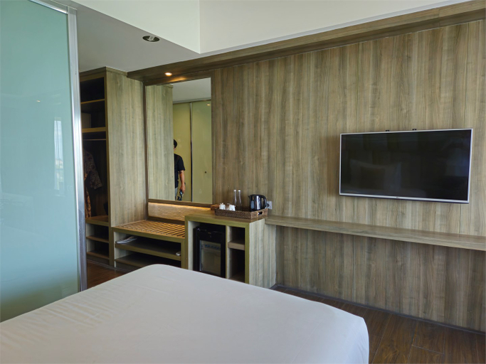 Bedroom 8