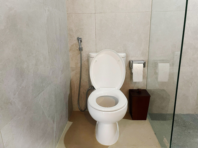 Bathroom 4