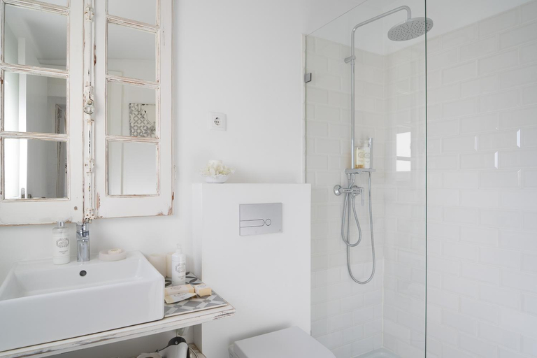 Bathroom 2, CoimbraAmeias, Coimbra