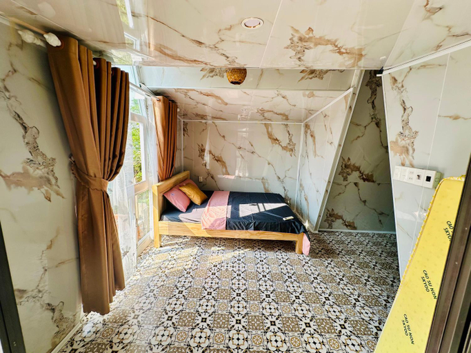 Bedroom 10