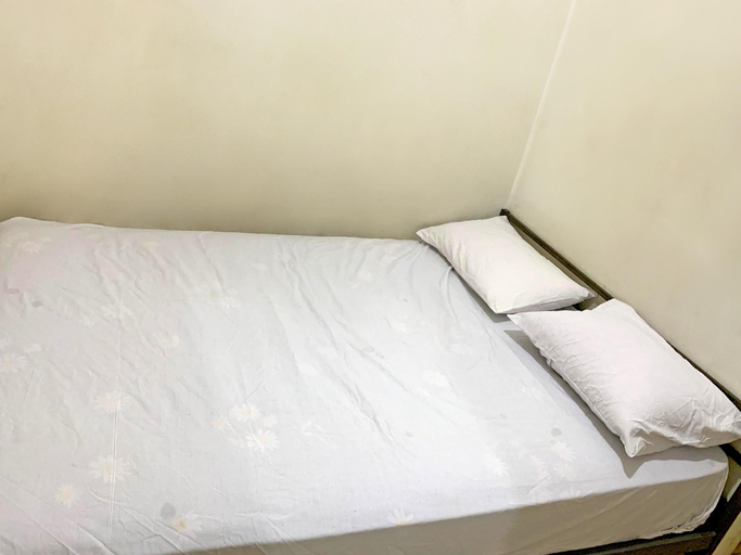 Bedroom 16