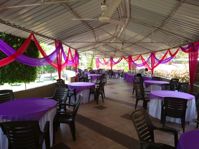 Food & Drinks 3, Hiranya Resorts, Aurangabad