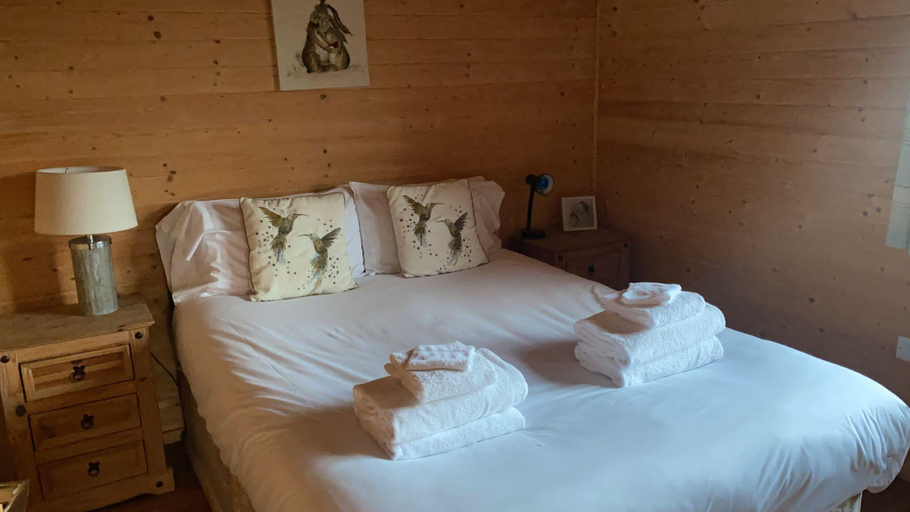 Bedroom 2, Lakeside Fishing Lodges, Lincolnshire
