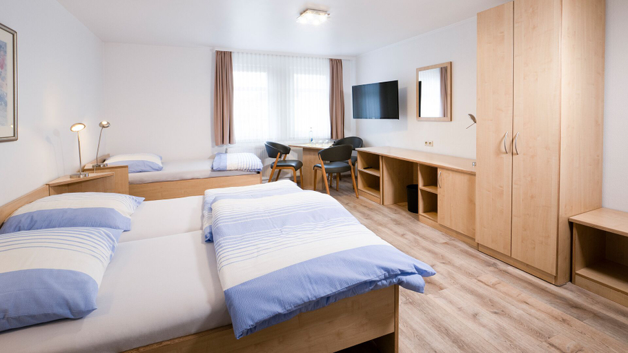 Bedroom 3, Brenzhotel Heidenheim, Heidenheim