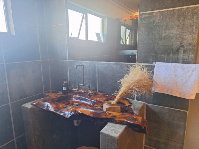 Bathroom 3, RuaWilla Guest Cottage, West Coast