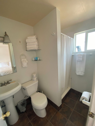 Bathroom 3, Westport RV Park & Motel, Grays Harbor